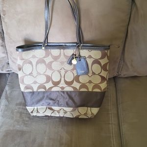 Coach Signature brown shoulder purse